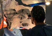 Mitaka al Policlinico di Bari - interventi di microchirurgia plastica